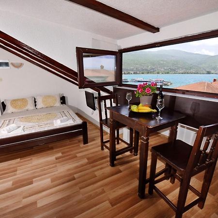 Villa Sapkar Lake View Ohrida Exterior foto